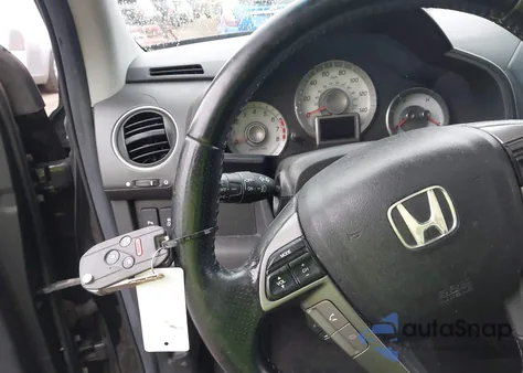 2012 Honda Pilot Touring z USA, uszkodzony, nr VIN 5FNYF4H94CB077407